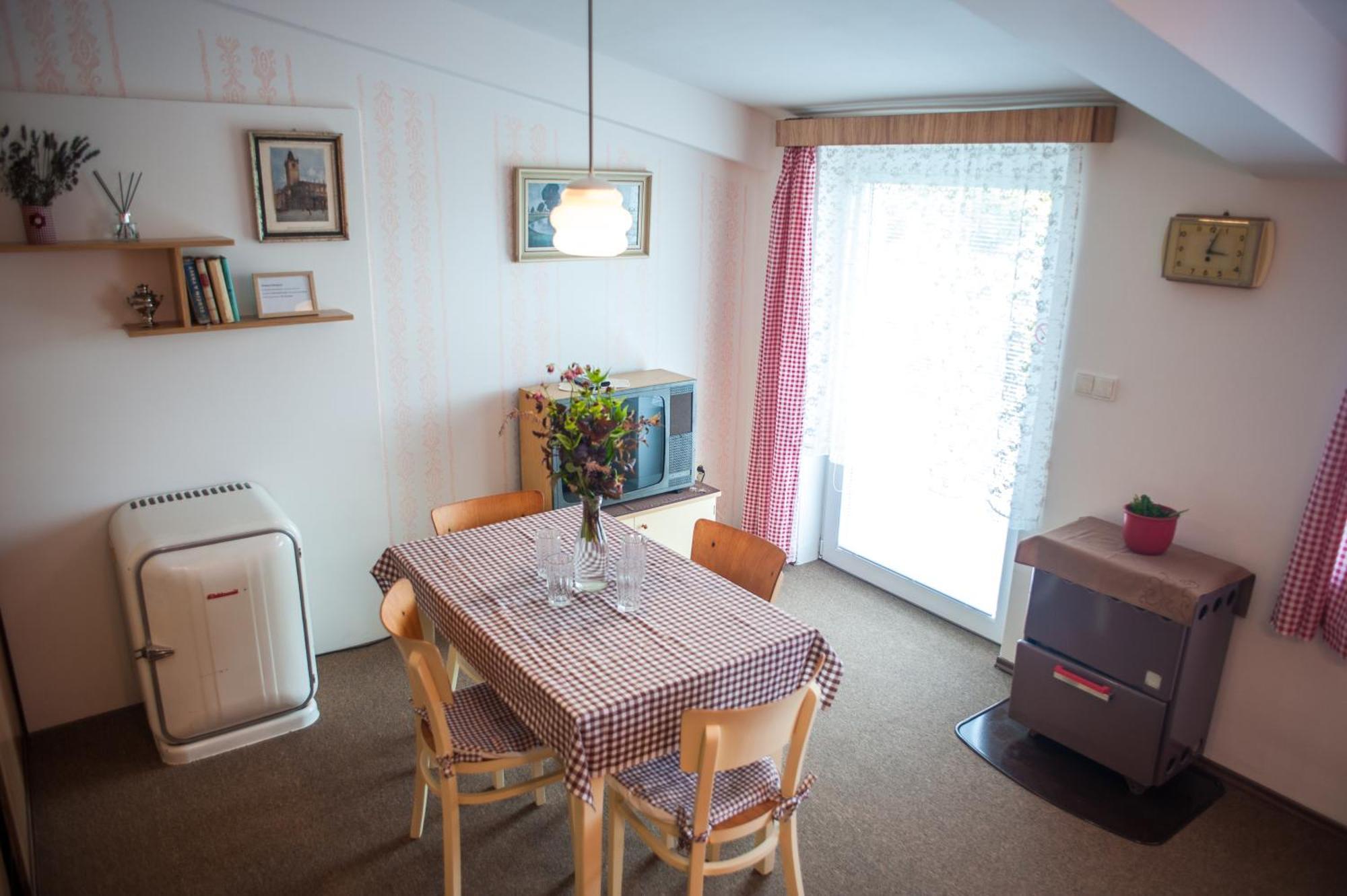 Lucni Penzion Česká Skalice Buitenkant foto