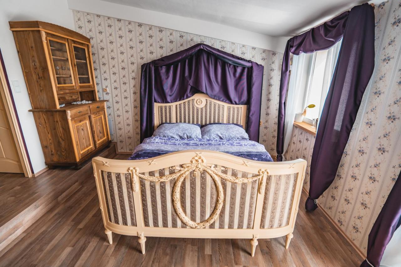 Lucni Penzion Česká Skalice Buitenkant foto